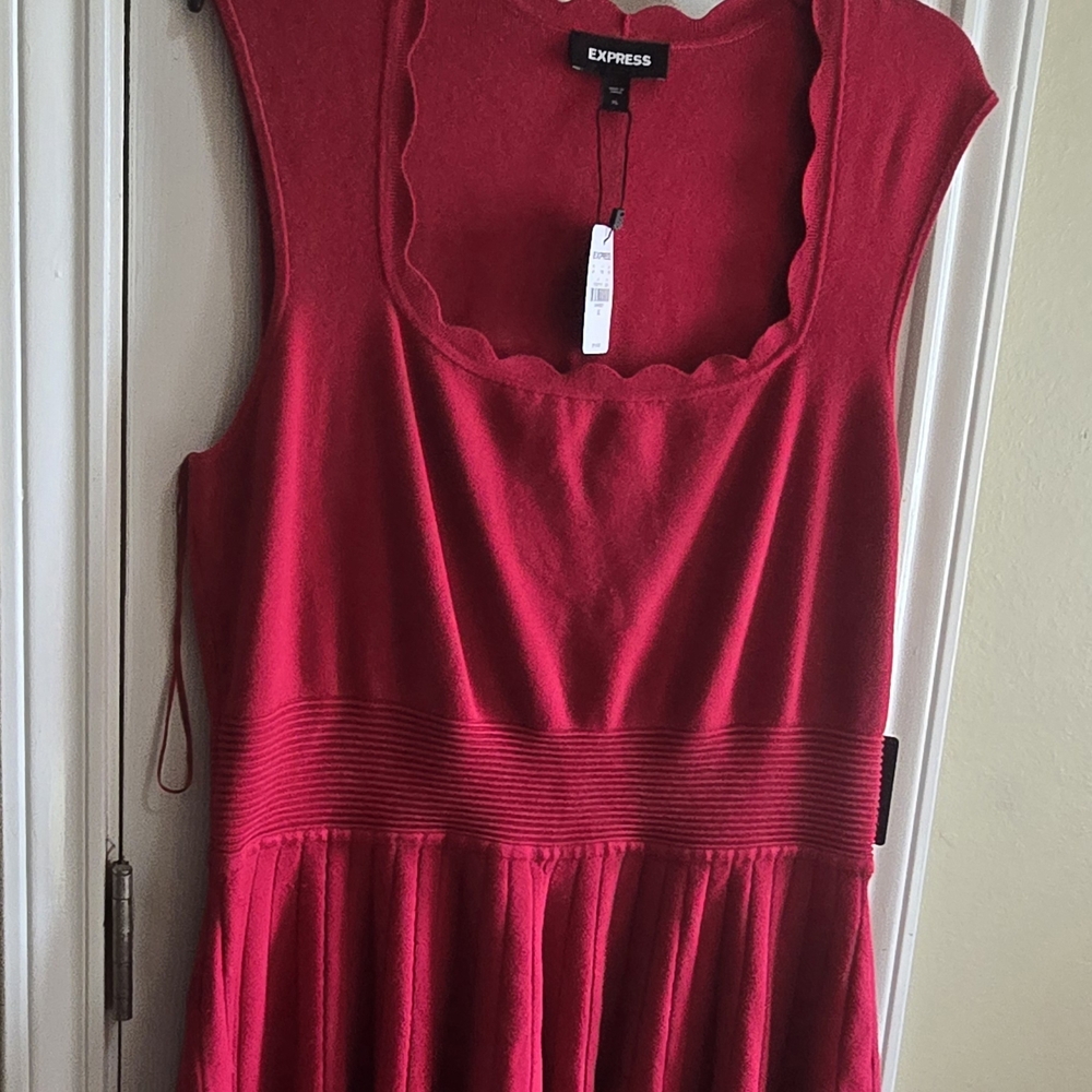 Express Red Scallop Neck Fit-and-Flare Dress - Picture 8 of 16